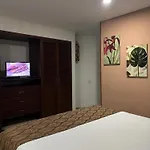 Ocean And Lagoon View Apartment In Cartagena El Laguito 804A