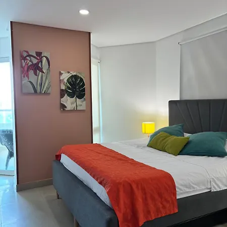 Ocean And Lagoon View In El Laguito 804a Apartamento